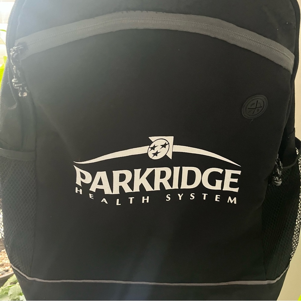 Black backpack - Picture 2 of 8